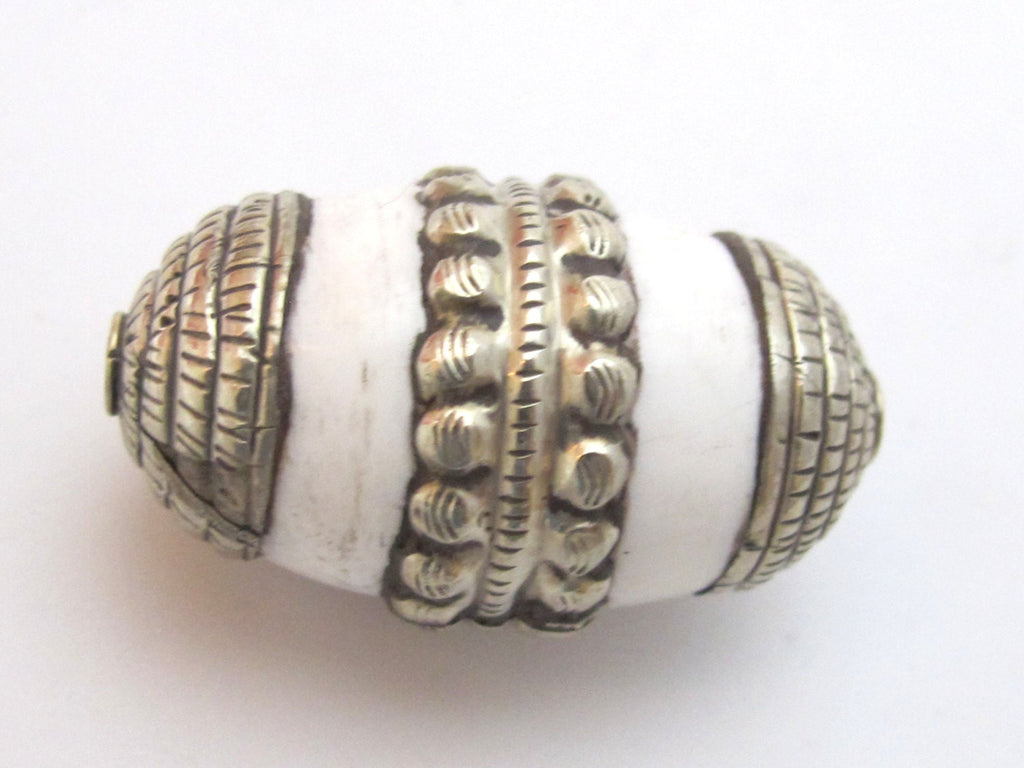 2 beads- Large Thick Tibetan Nepal Tribal naga conch shell silver color capped focal beads - CH033