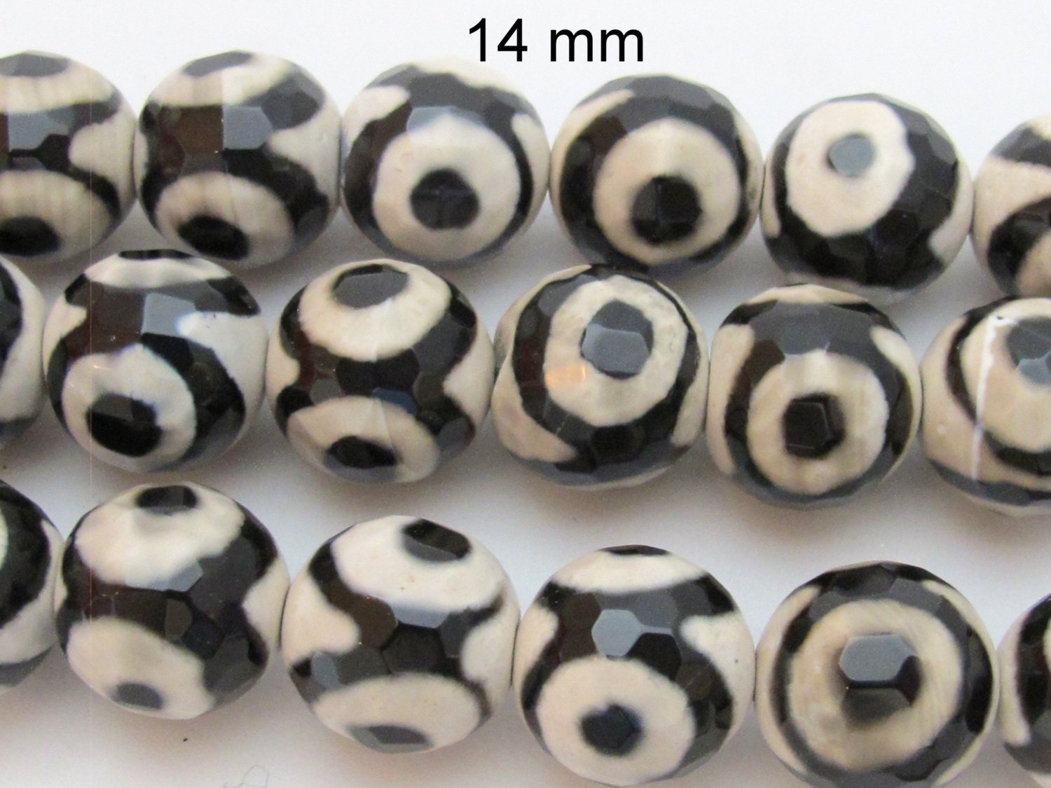 Large Facet cut Tibetan agate dzi eye beads- 10 beads- 14 mm - GM239