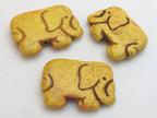 Yellow color howlite elephant shape bead pendant - 1 bead - GM242E
