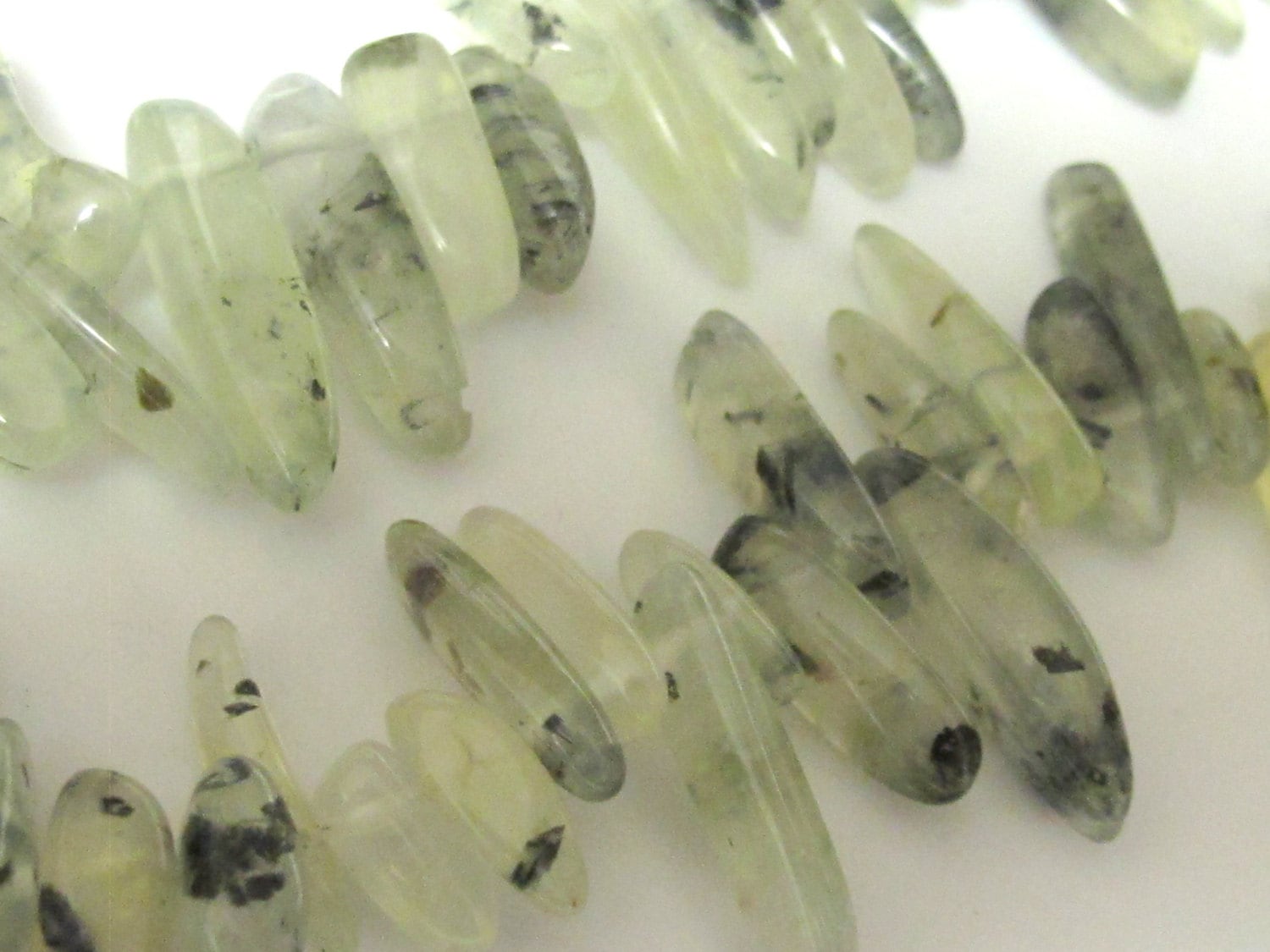 Natural Prehnite gemstone sticks nuggets beads - 10 beads - GM243