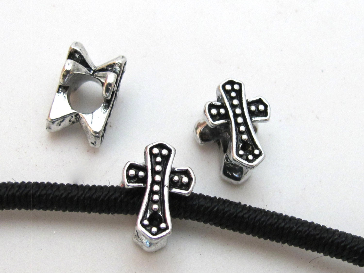 Large hole antiqued silver color cross beads - 2 beads - BD433A
