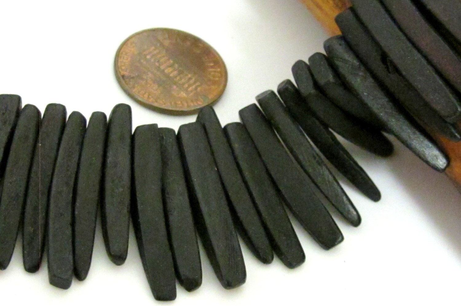 Black color coconut sticks Full Strand 15 inches NB106s