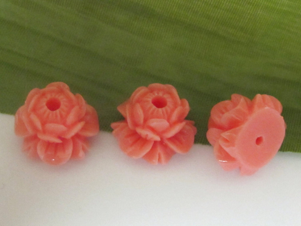Pink lotus resin beads - 2 beads - BD446A