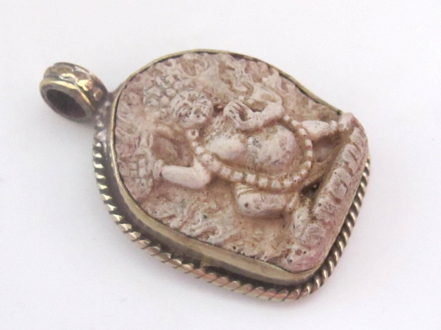 Tibetan white Vajrapani boddhisattva pendant from Nepal - PM162A