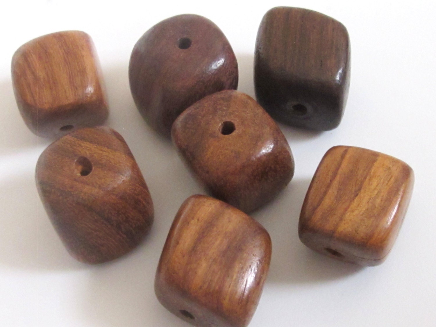 Thick trapezoid cube cut wooden beads from Nepal - 4 beads - BD457