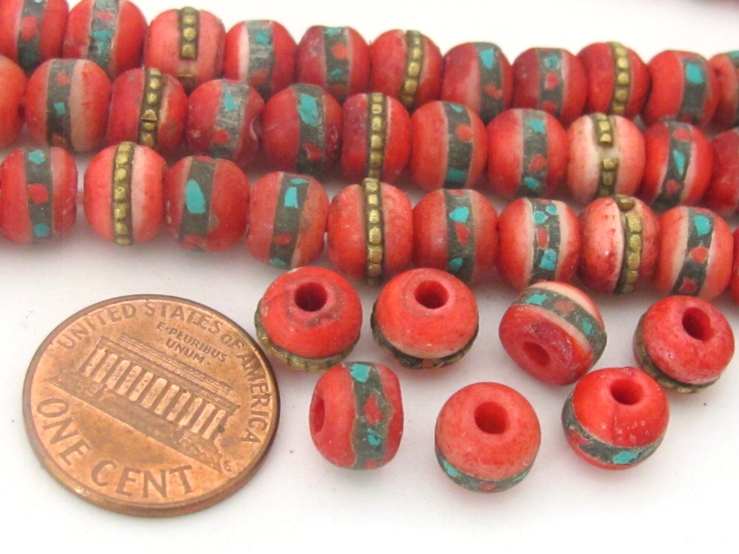 10 Beads-Rondelle shape ethnic Tibetan dyed red bone beads with turquoise coral inlay 8 mm - NB109