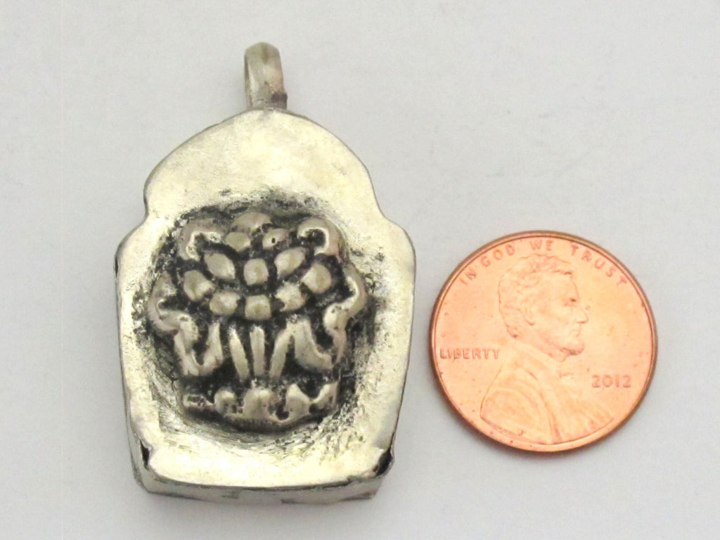 Tibetan silver ashtamangala Lotus flower symbol Ghau prayer box amulet pendant - PM178G