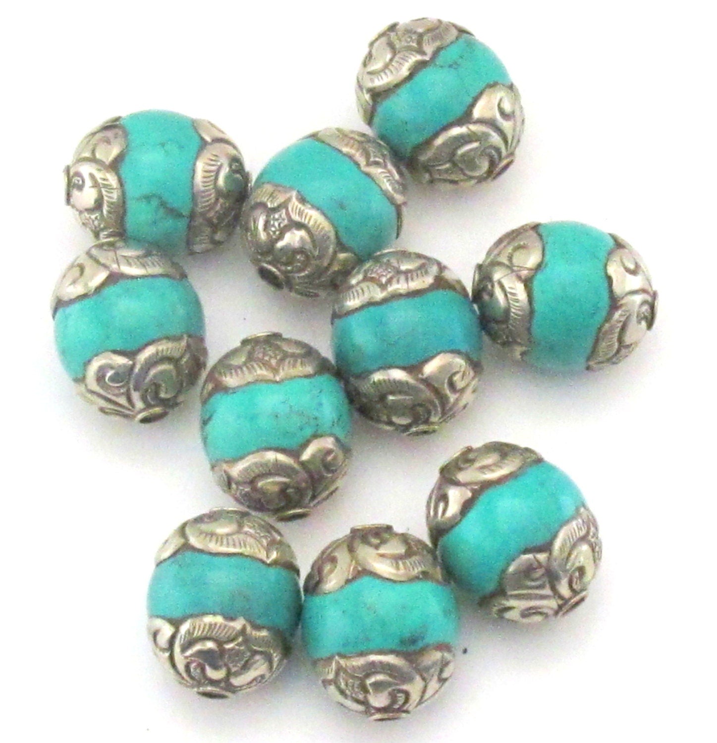 1 Bead - Thick capped Tibetan turquoise gemstone beads from Nepal - BD492A