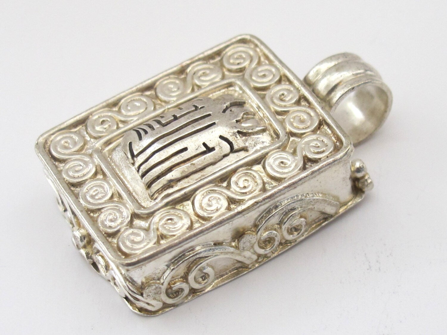 Tibetan silver color finish Ghau prayer box Kalachakra mantra with double spiral design pendant - PM191D