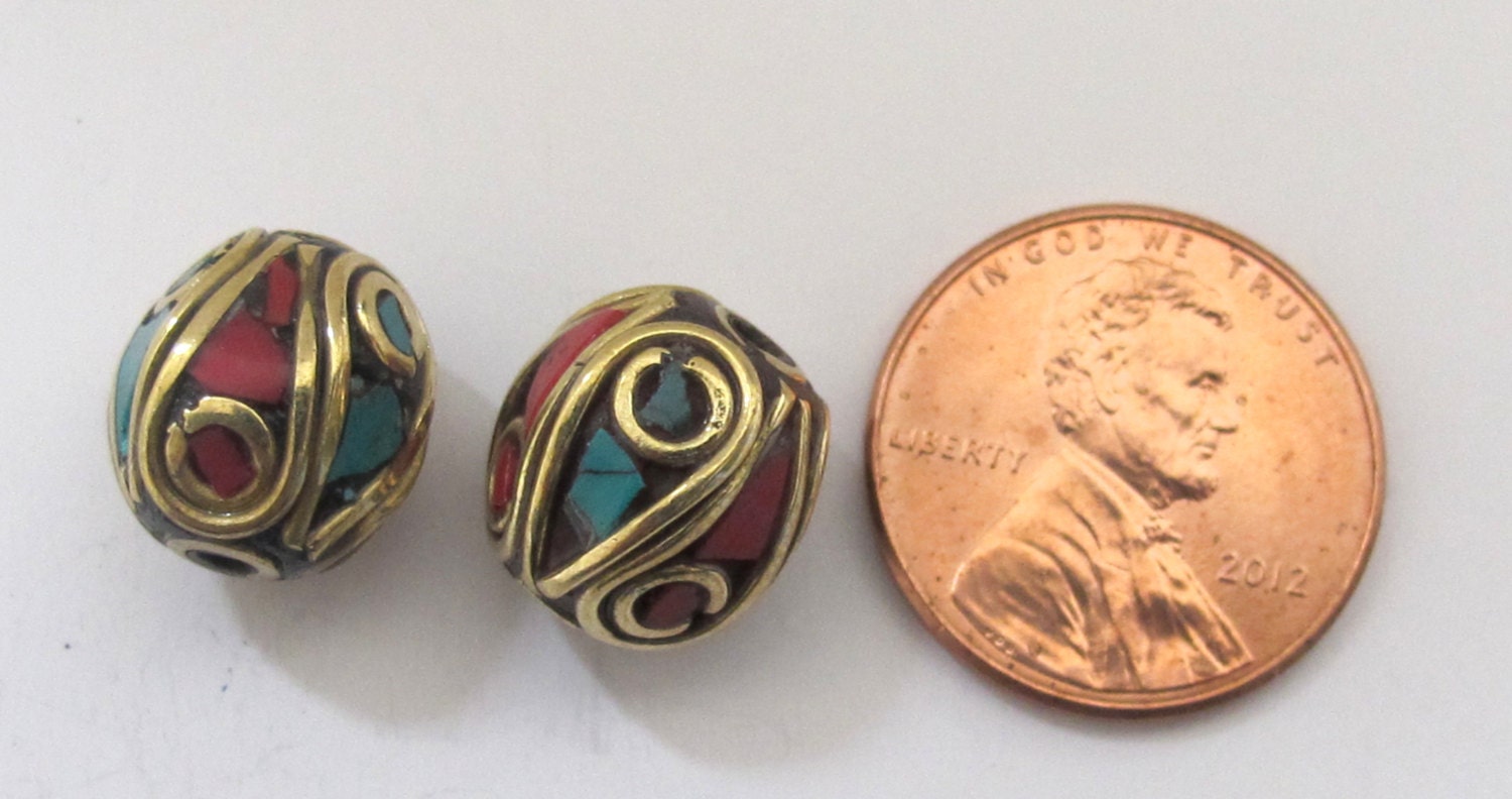 2 BEADS - Tibetan oval shape brass beads with turquoise and coral inlay - BD499
