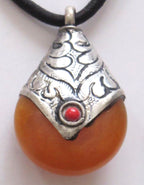 Thick Tibetan silver copal resin reversible pendant with floral design on bail - 1 Pendant - PM195B
