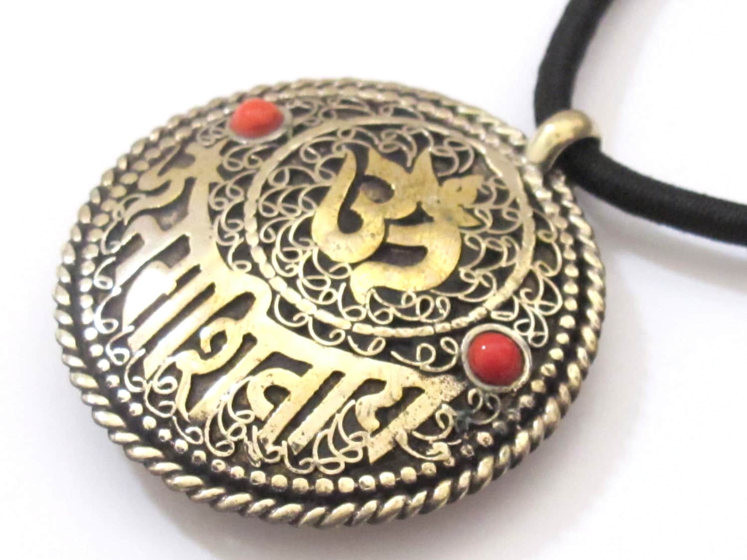 Sanskrit Om namah shivaya and shree Ganeshaya namah mantra reversible brass filigree pendant - PM192