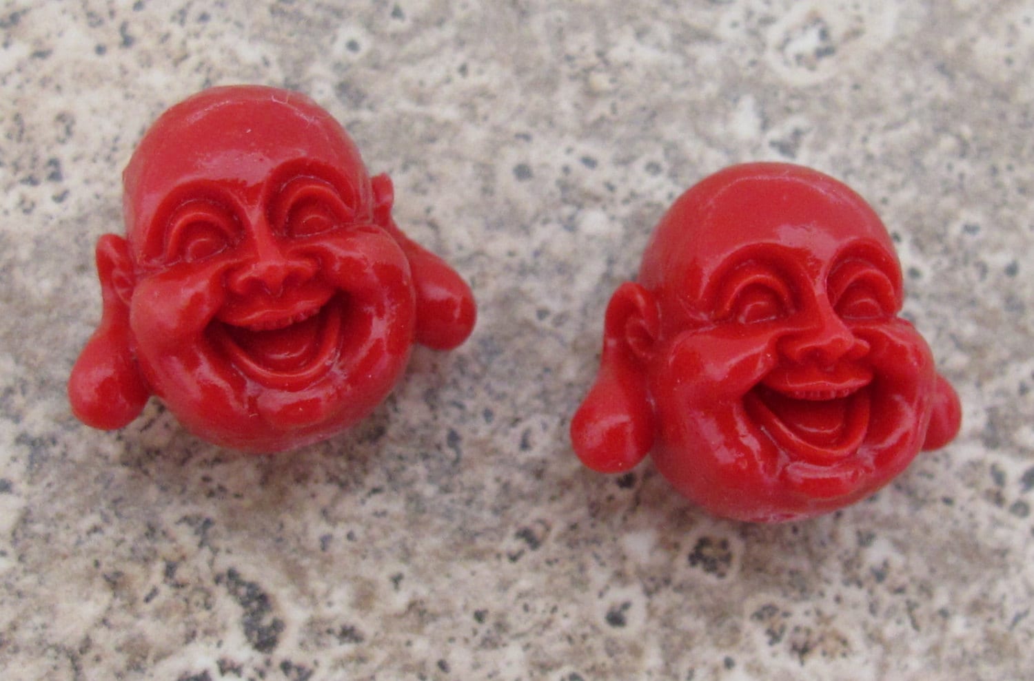 2 BEADS - Red happy smiling Buddha focal beads - BD507A