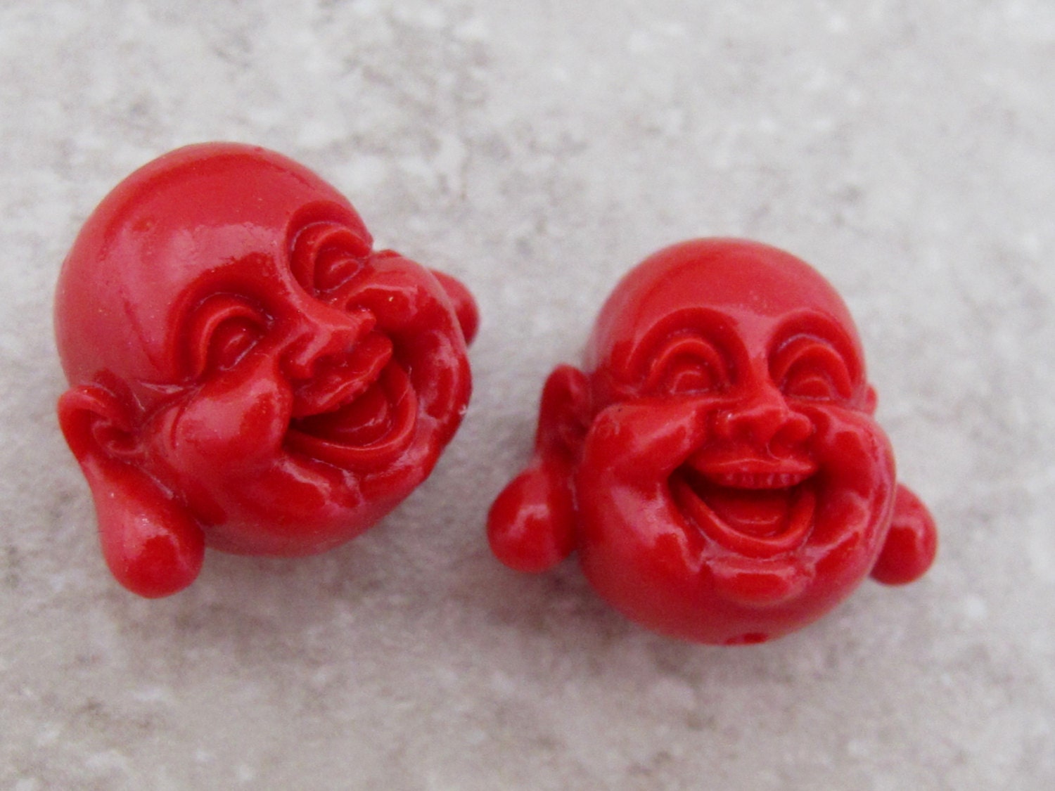 2 BEADS - Red happy smiling Buddha focal beads - BD507A