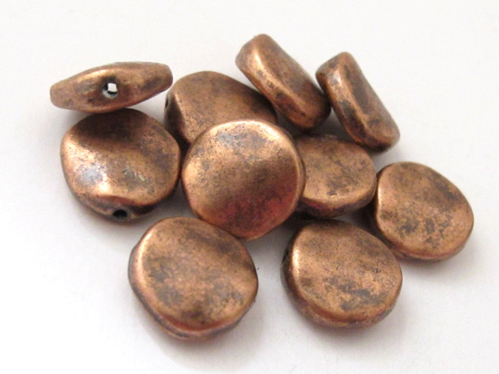 10 beads - Rustic look copper finish flat disc metal beads - BD507