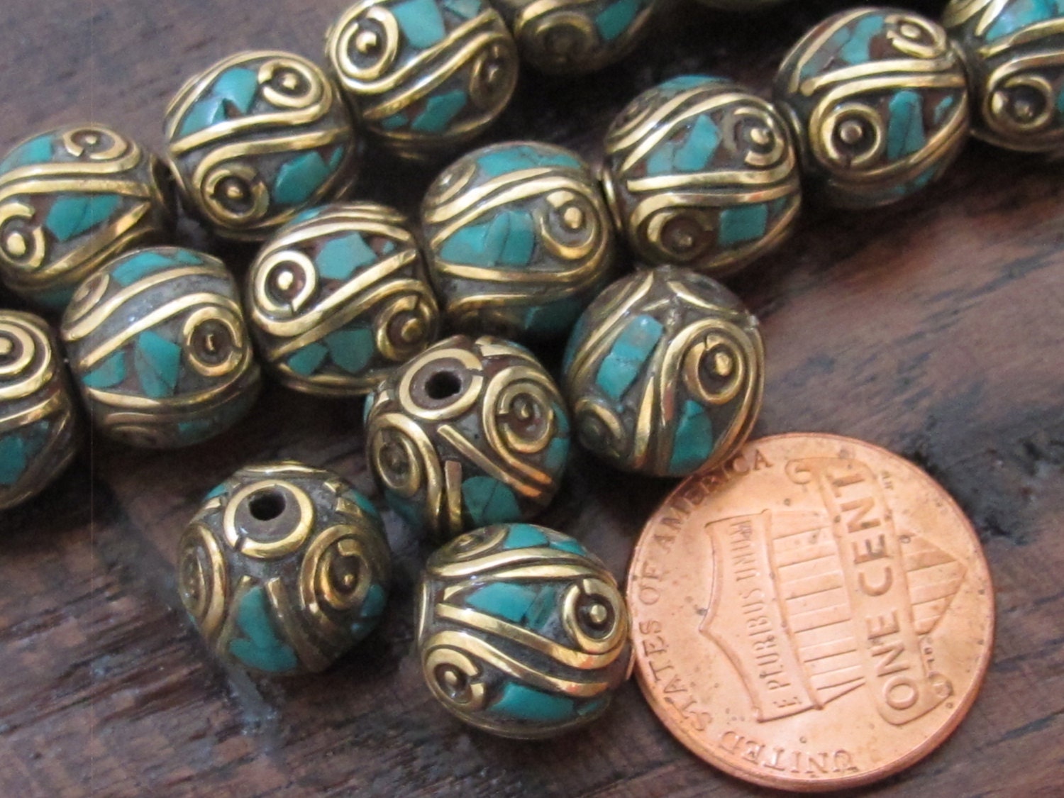 2 Beads-Nepalese oval shape brass beads with turquoise inlay from Nepal - BD520