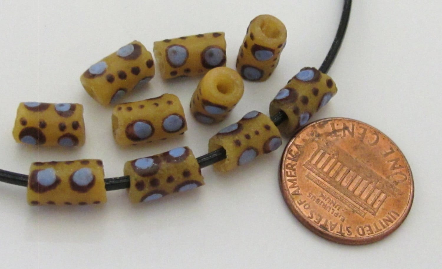 8 BEADS - Mustard yellow African krobo ghana glass beads 13 mm long - AB025