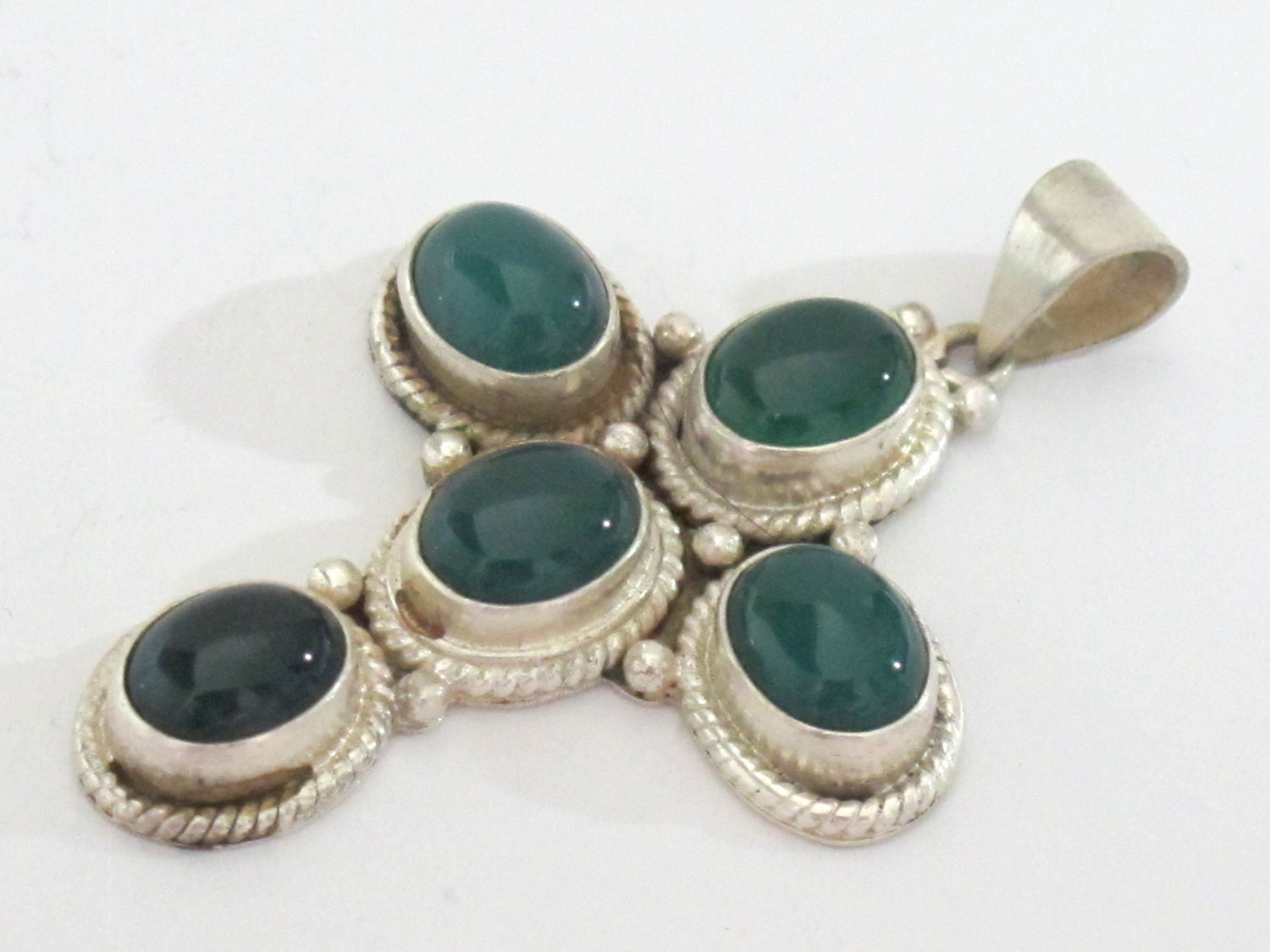 Tibetan silver green onyx inlaid gemstone cross pendant - PM212G