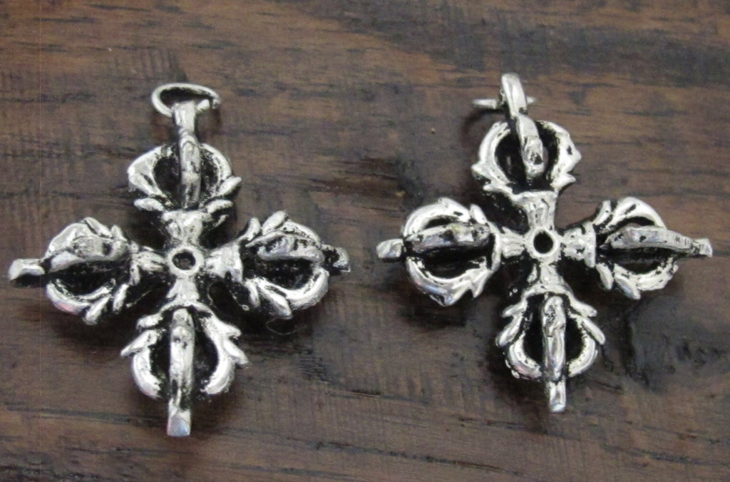 Tibetan double dorje vajra pendant - CP045