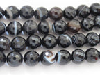 10 BEADS - Gorgeous microfaceted black brown 8 mm size banded agate beads - GM272