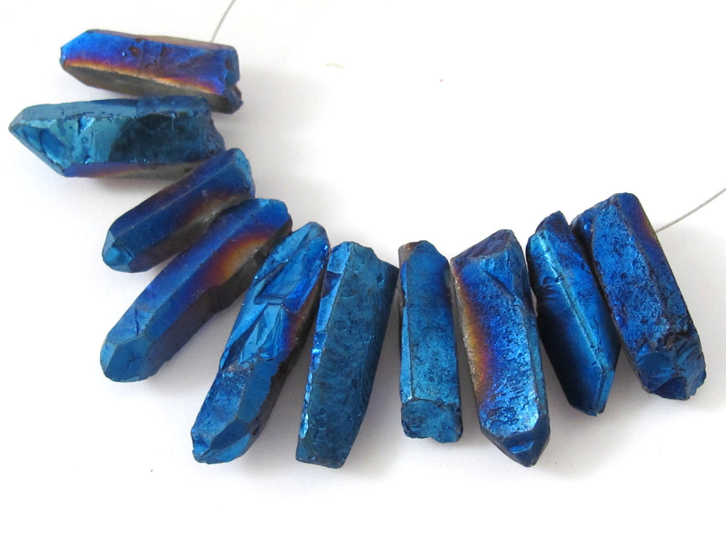 10 BEADS - Electrifying blue titanium quartz points - GM278