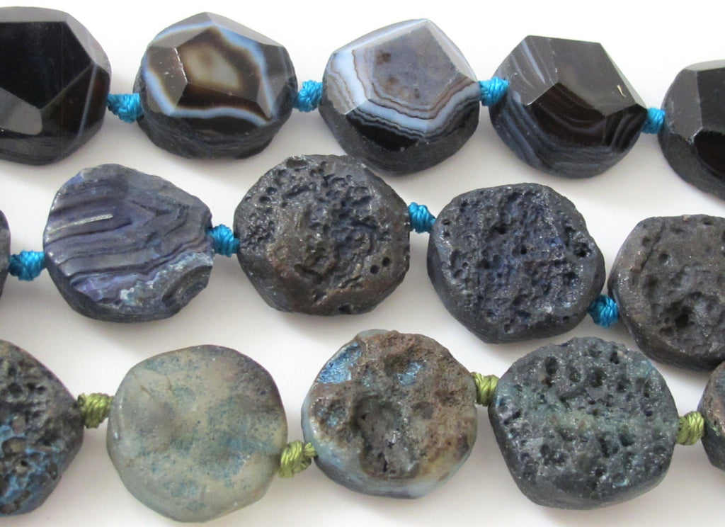 2 BEADS - Large 20 - 21 mm reversible Natural rough agate coin slab beads and facet cut smooth on reverse side - GM279