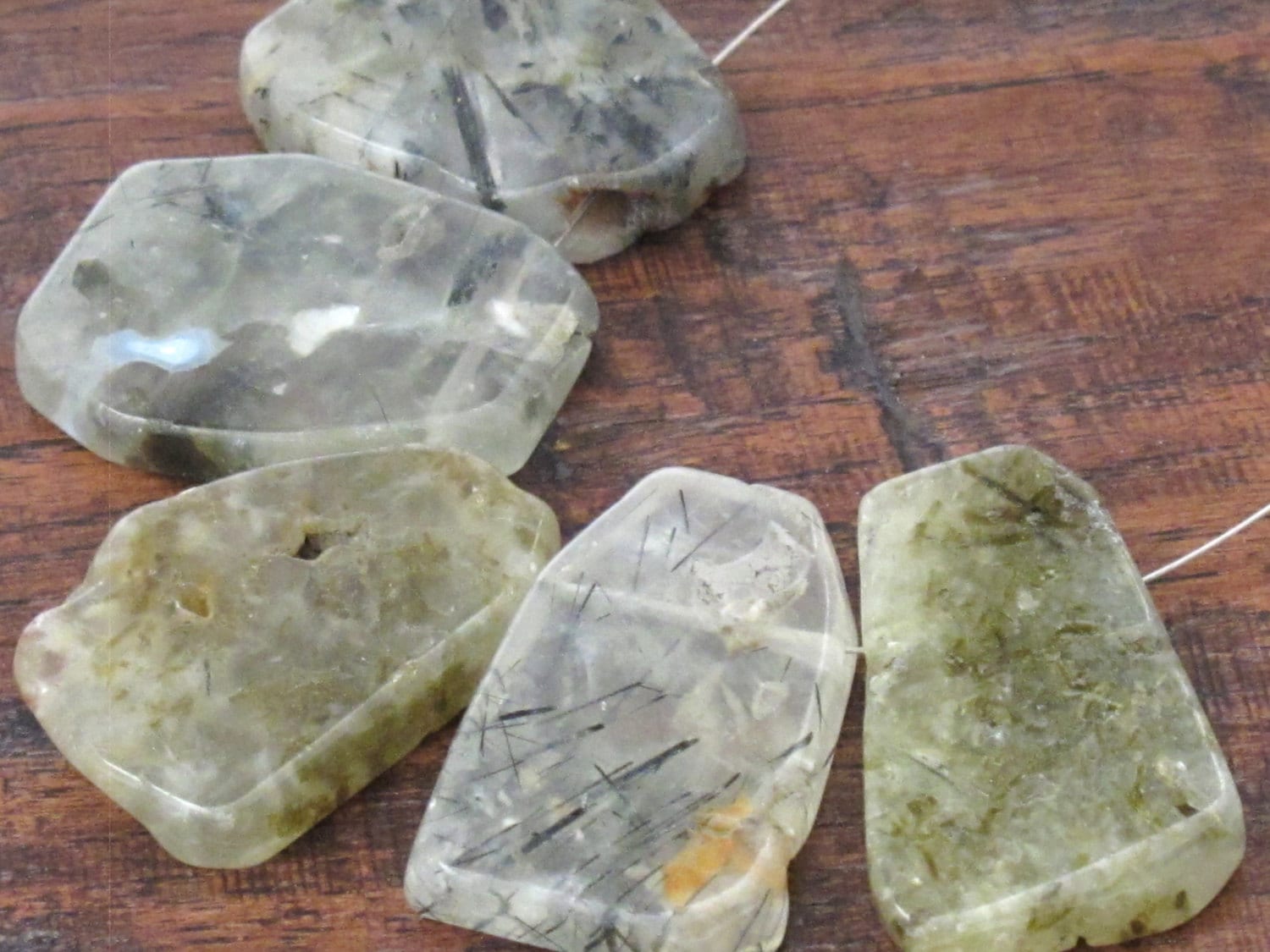 5 BEADS - Natural Prehnite gemstone freeform slab beads - GM280