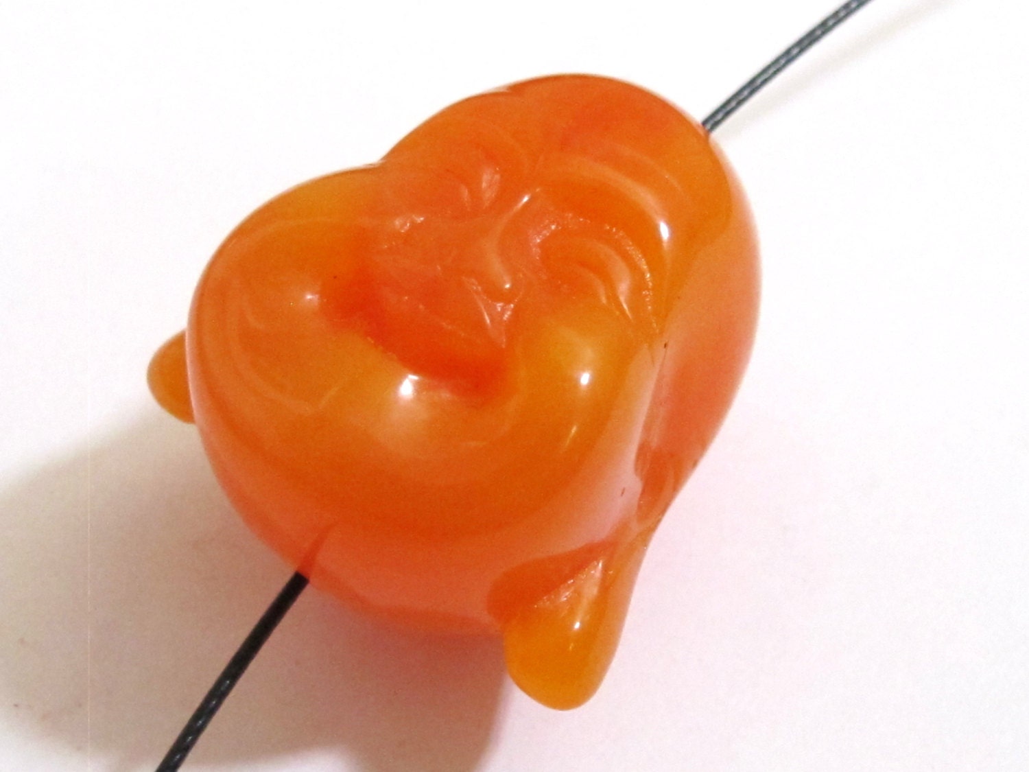 Large bold size yellow tone happy smiling Buddha focal pendant bead - BD561A