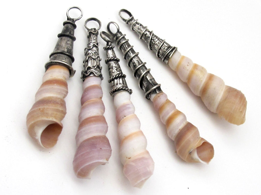 Ethnic capped bail turitella shell pendant - 1 piece - SP033B