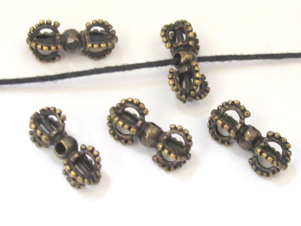 4 BEADS - Tibetan vajra dorje antiqued brass tone mala spacer beads - BD582