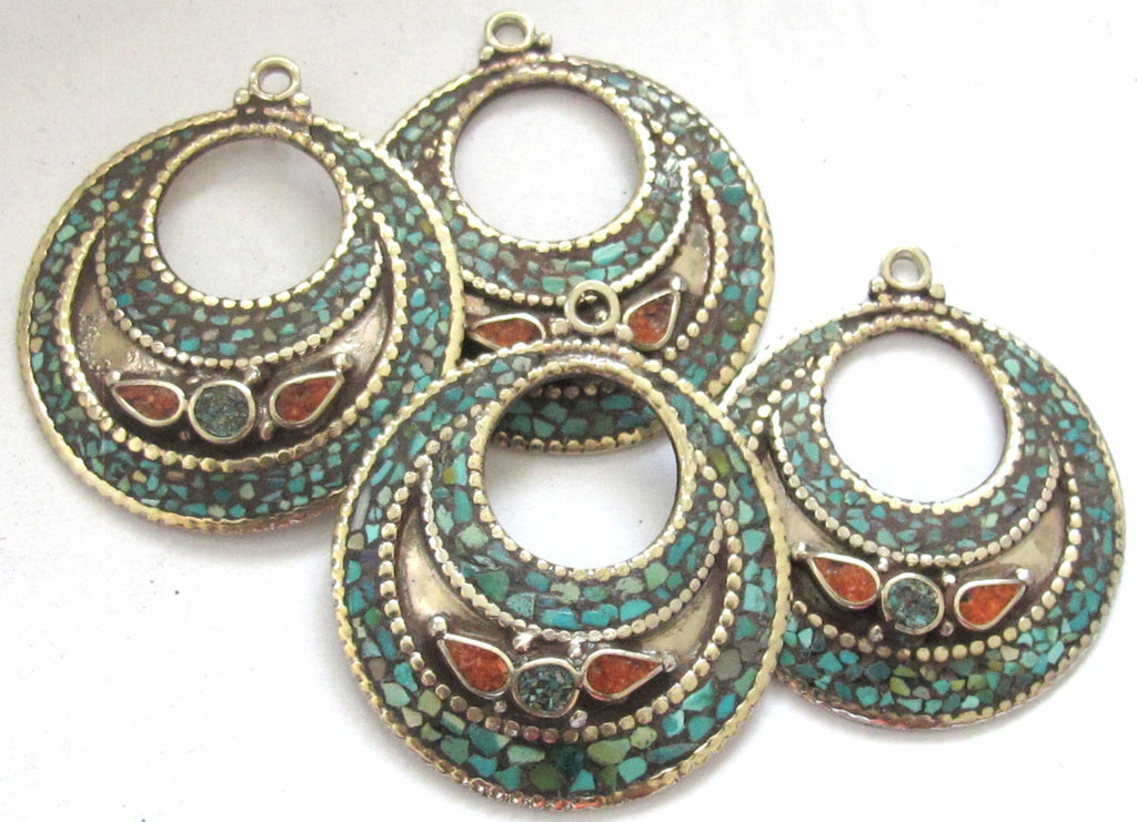 2 pieces - Ethnic Oval disc Tibetan silver charm pendant discs with turquoise inlay - PM239