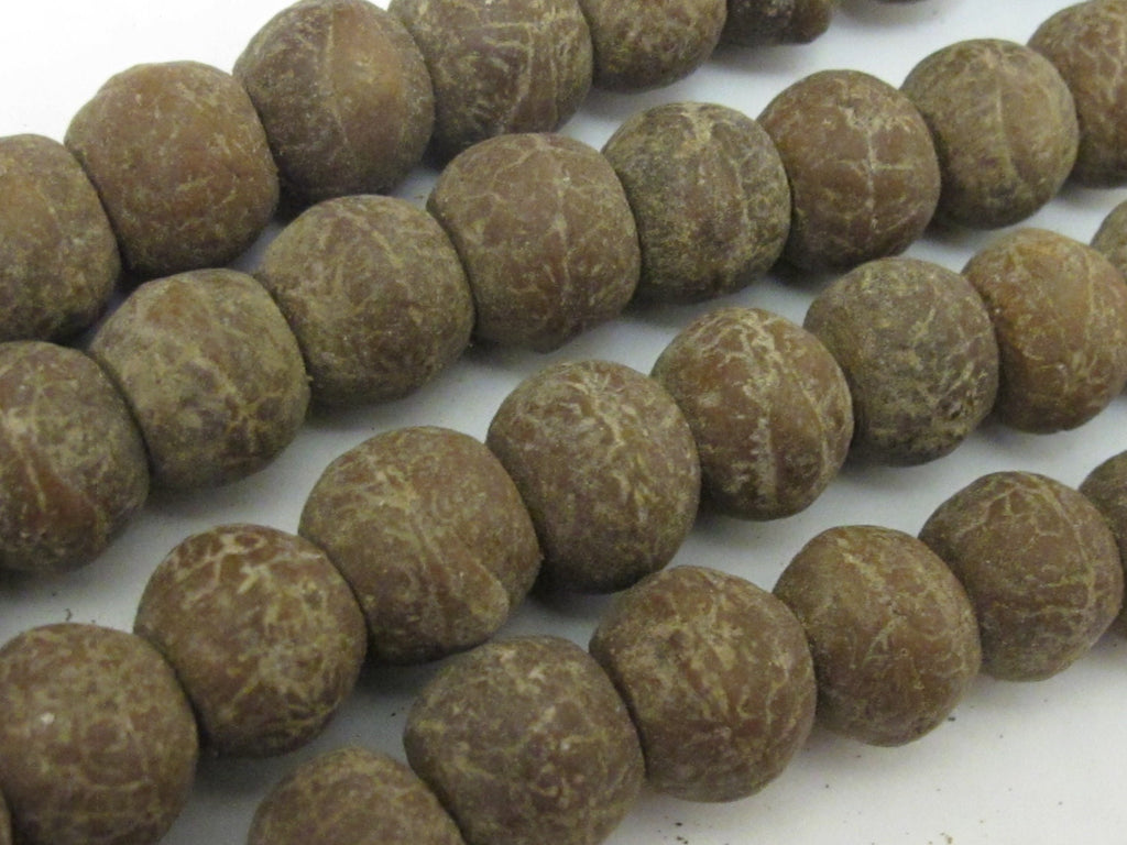 10 Beads - Tibetan natural old Bodhi seed beads 13 - 14 mm wide - NB015T