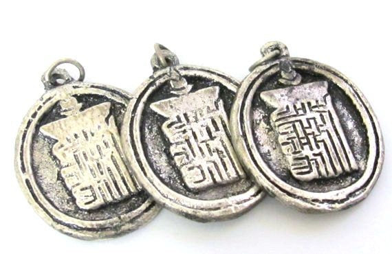 1 Pendant - Buddhist kalachakra mantra pendant in antiqued silver tone finish - CP052