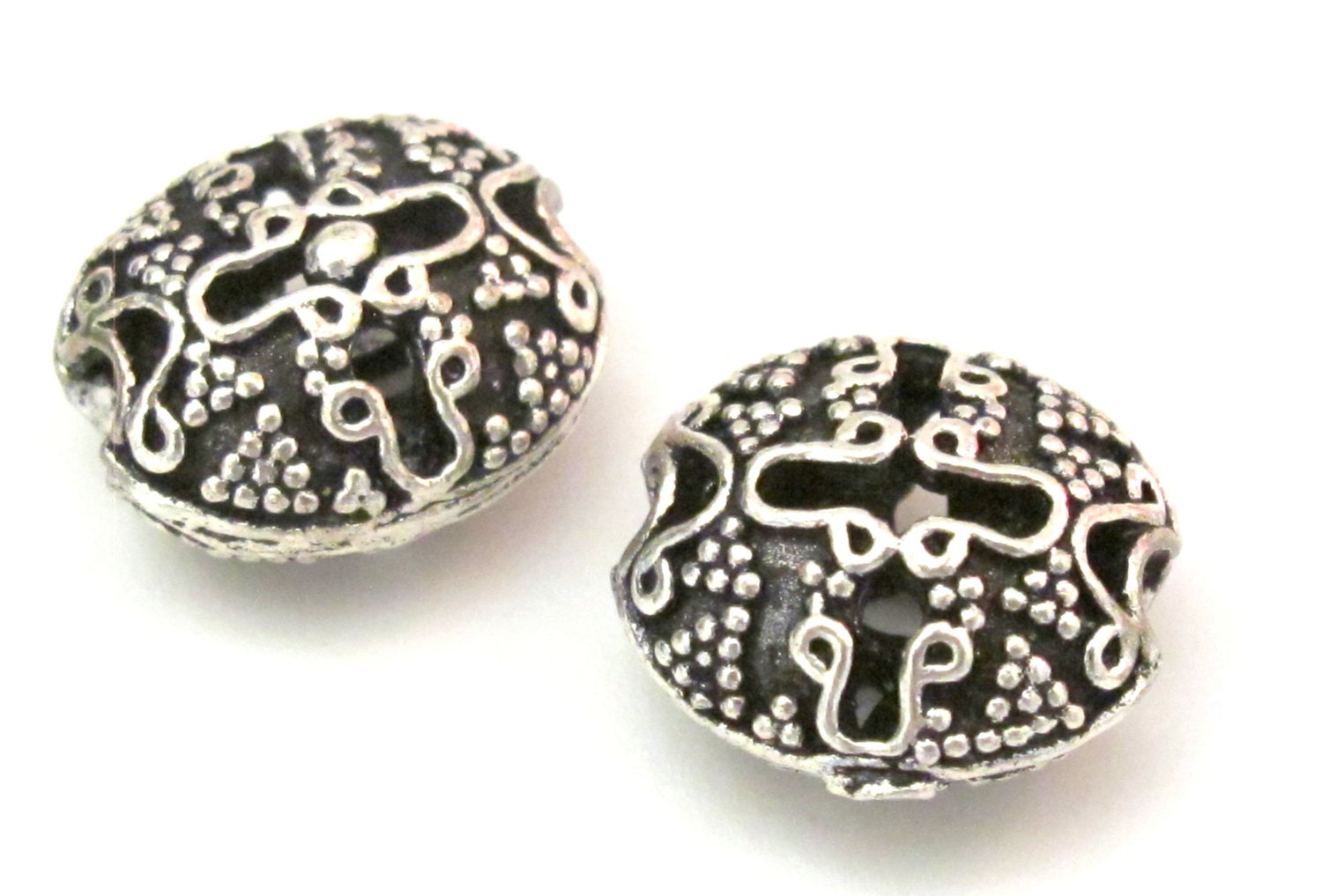 2 BEADS - Thick oval shape Sterling silver plated cross design bead - BD603B