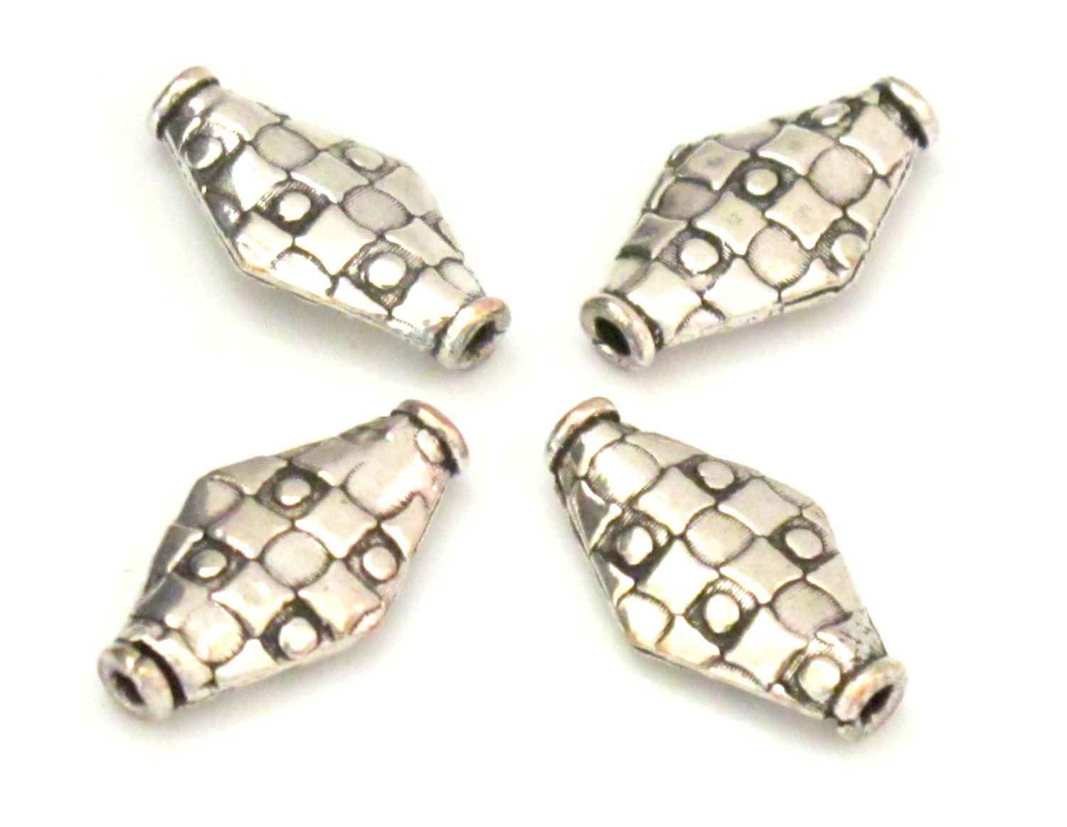 2 BEADS - Kite shape Sterling silver plated checker board design bead - BD603C