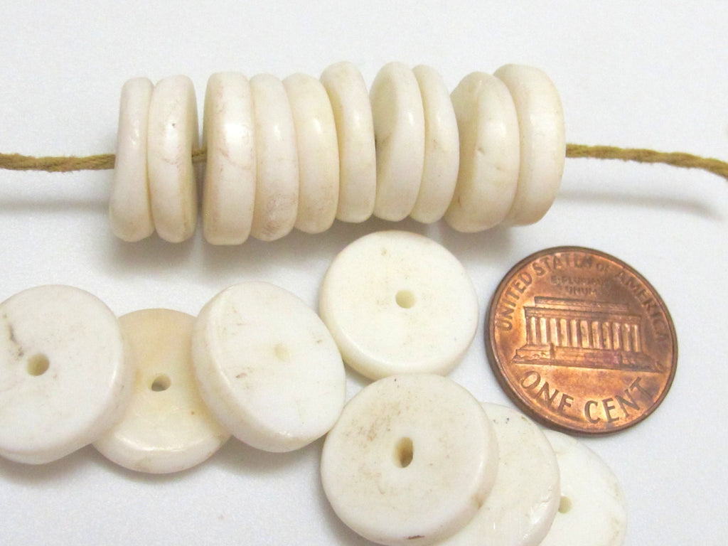 10 Beads-Ethnic Naga natural conch shell flat disc beads 14 - 15 mm size - CH048