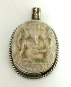 Oval shape Creamish white Ganesha pendant - tibetan pendants - nepal pendants - PS004A