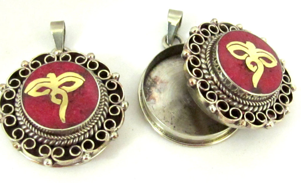 Tibetan Ghau prayer box filigree pendant with buddha eye coral inlay - PM256A