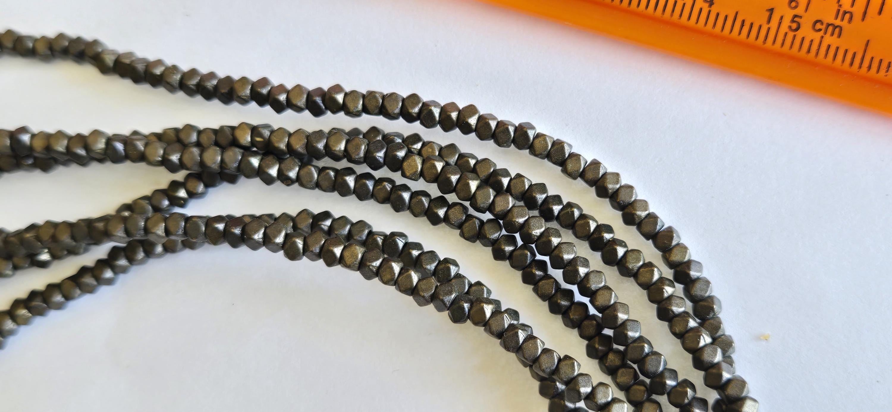 SALE - 1 Full Strand - Small size 3 mm brass tone plated cube metal beads - BD418