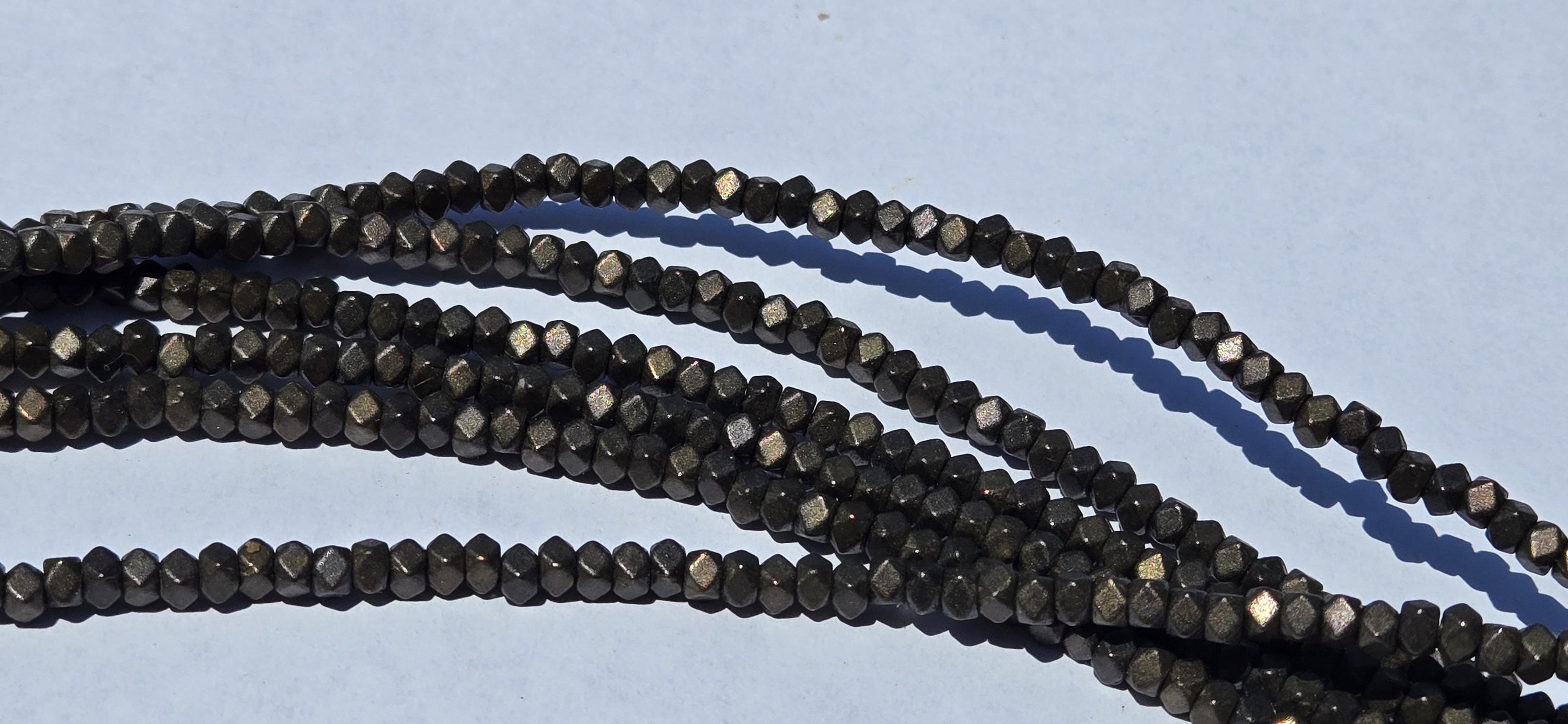 SALE - 1 Full Strand - Small size 3 mm brass tone plated cube metal beads - BD418