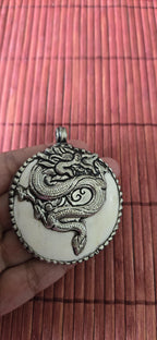 1 pendant - Large bold Tibetan Silver Repousse tribal naga conch shell pendant with tibetan coiled snake dragon carving - PM492G