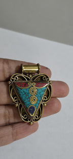 1 Pendant - Ethnic Nepalese Triangle shape double spiral brass pendant with turquoise coral inlay - PM434B