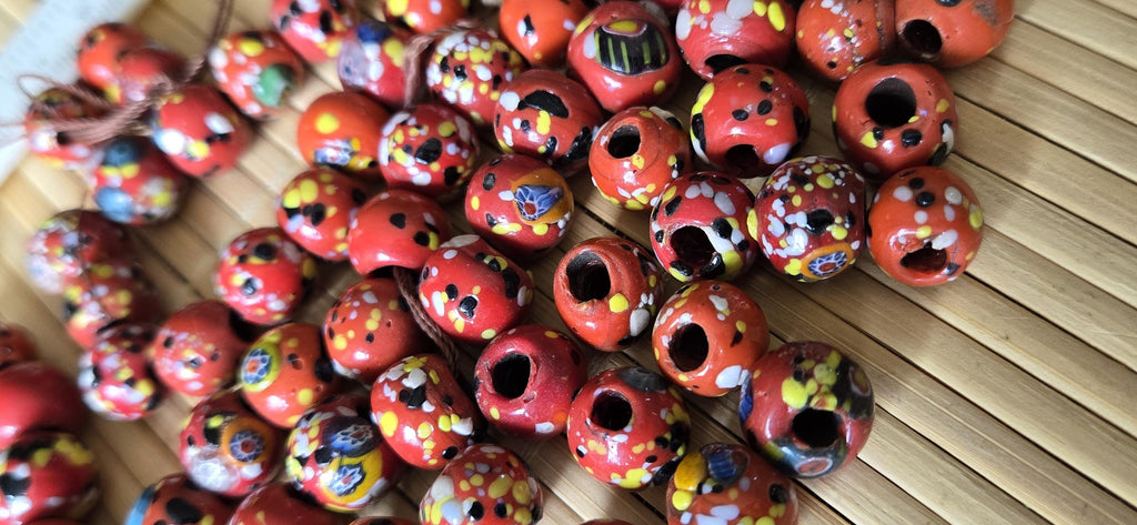 10 beads - Ethnic Nepali reddish orange color dotted sherpa glass beads rondelle from Nepal- BD944H