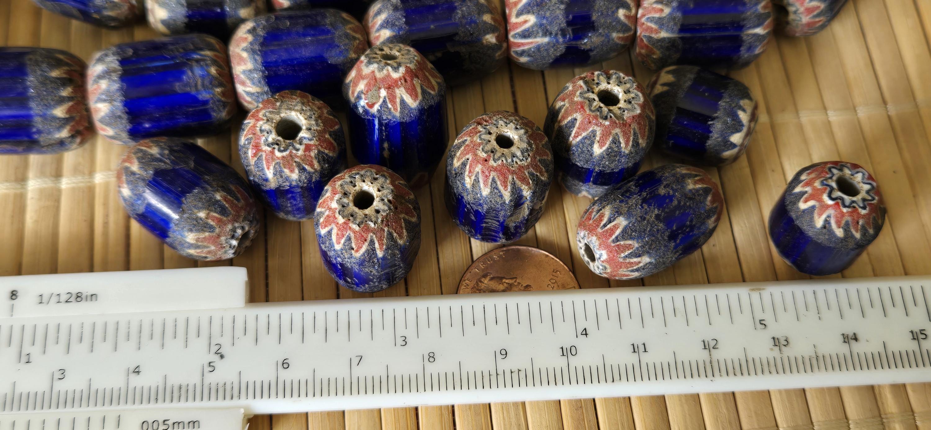 6 beads - Vintage large big size old glass beads from Nepal - BD944C