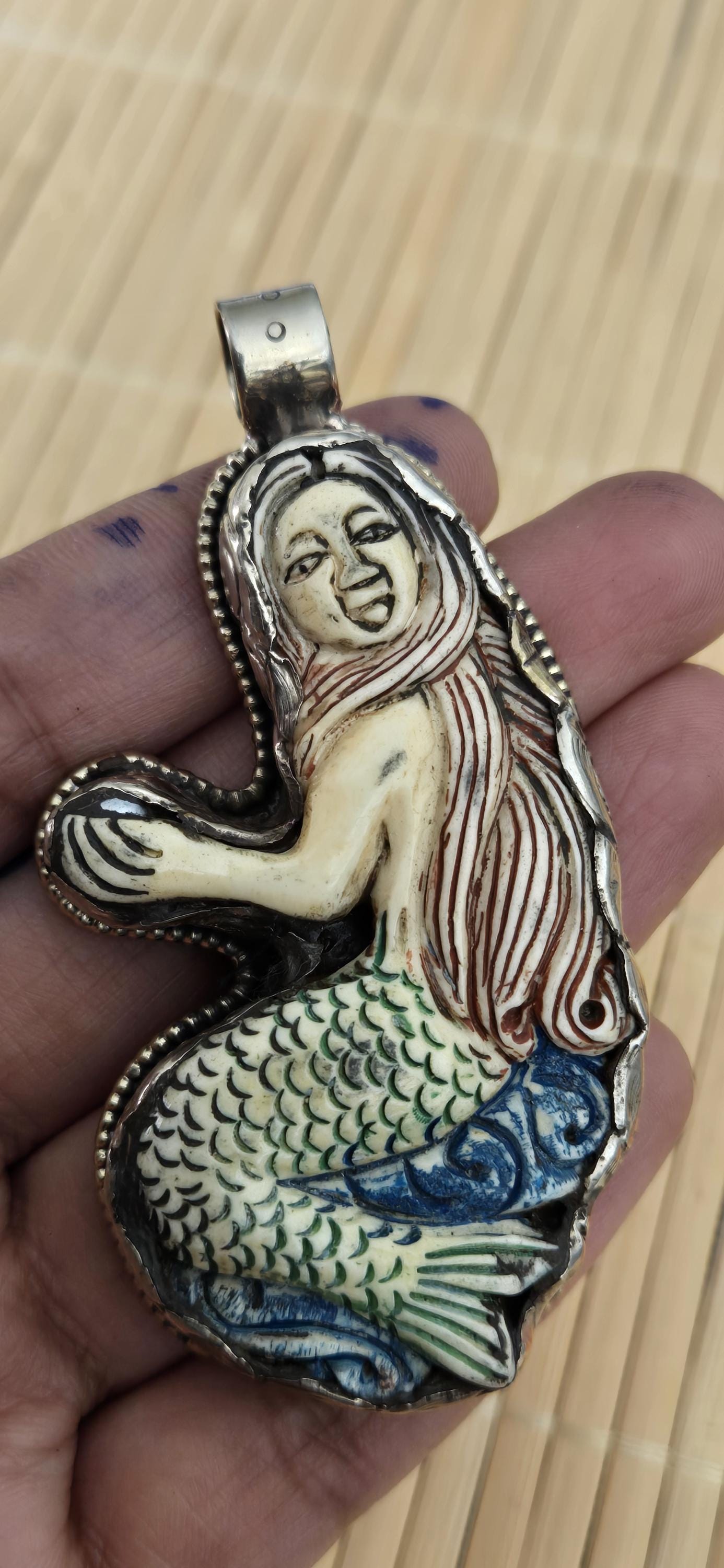 1 mermaid Pendant - Large size carved painted upcycled cattle bone pendant with mermaid design floral carving on reverse side - PM278D