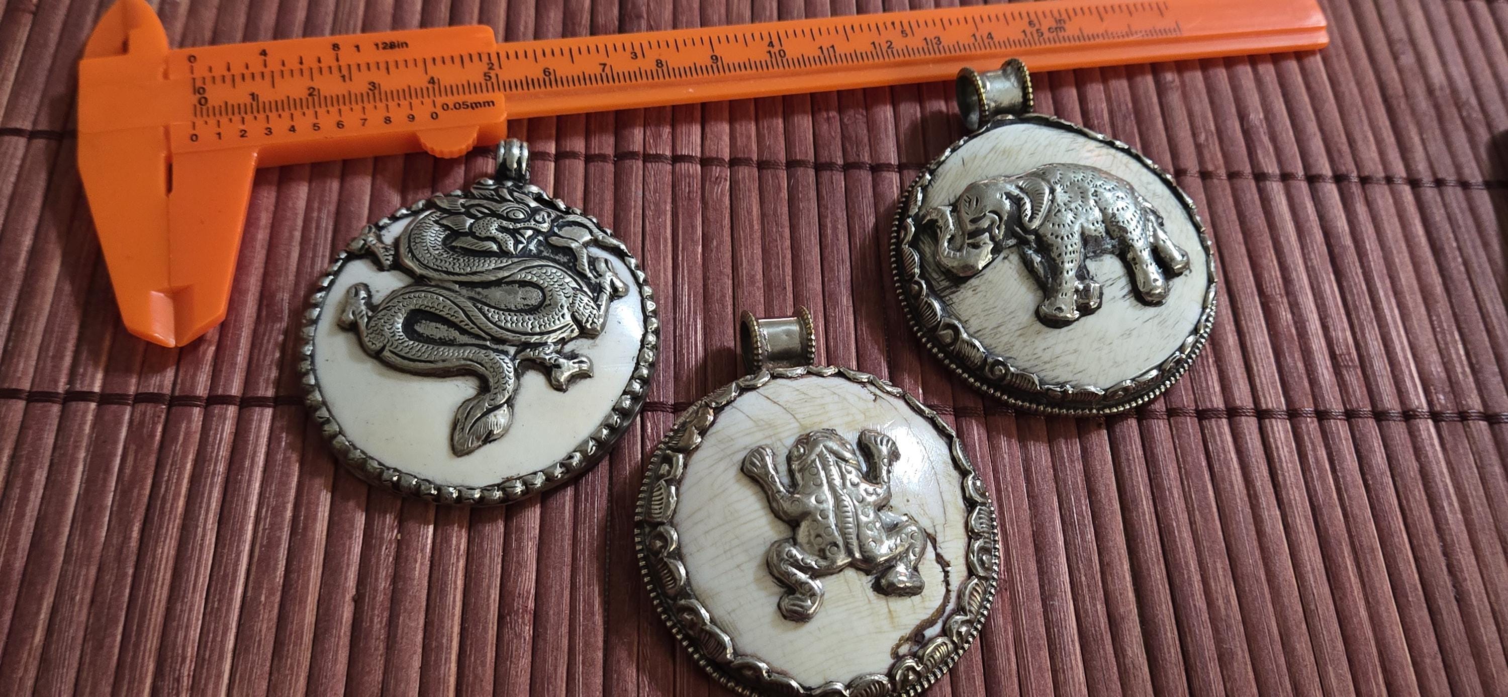 3 animal pendants set - Ethnic tribal Tibetan naga conch shell Frog , elephant, dragon pendant reverse side floral deer design - PM491D