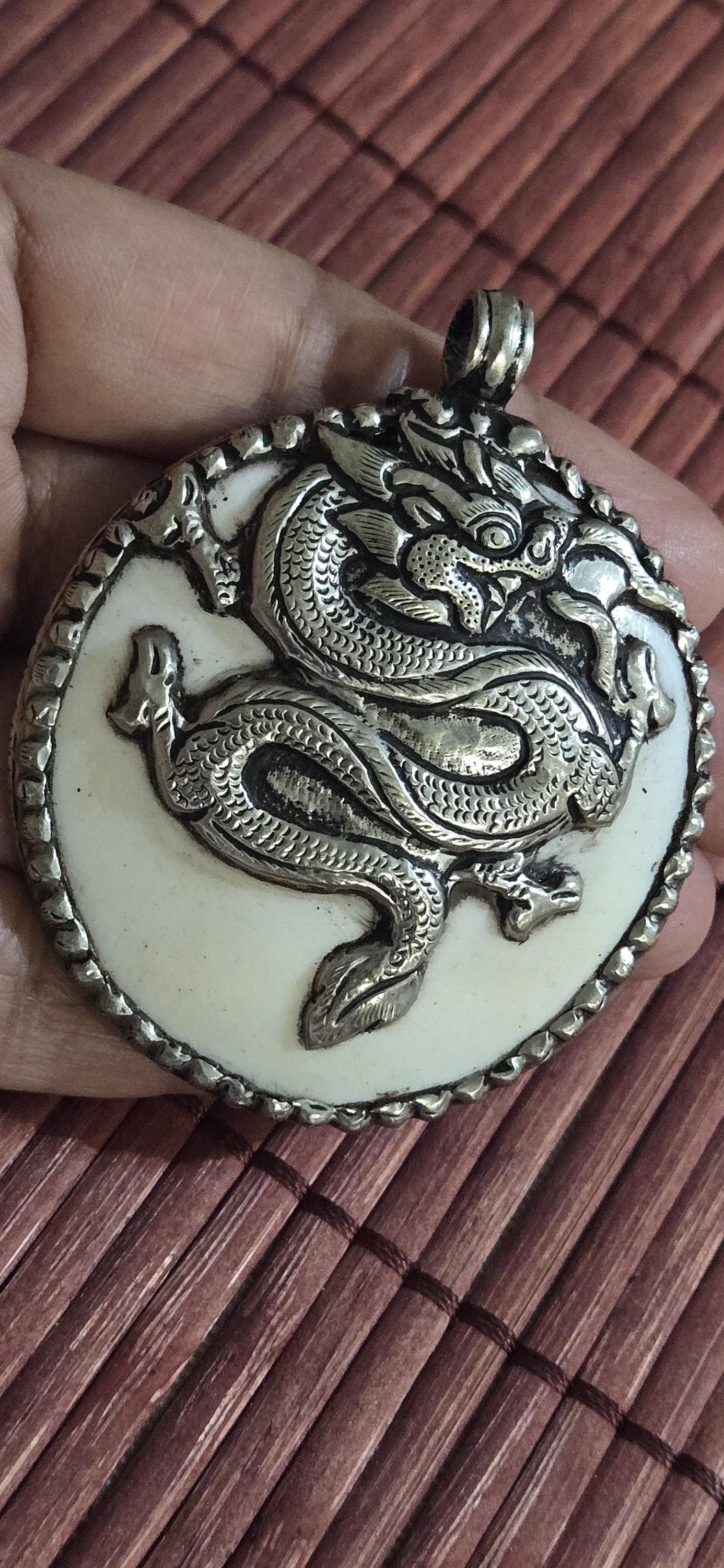 3 animal pendants set - Ethnic tribal Tibetan naga conch shell Frog , elephant, dragon pendant reverse side floral deer design - PM491D