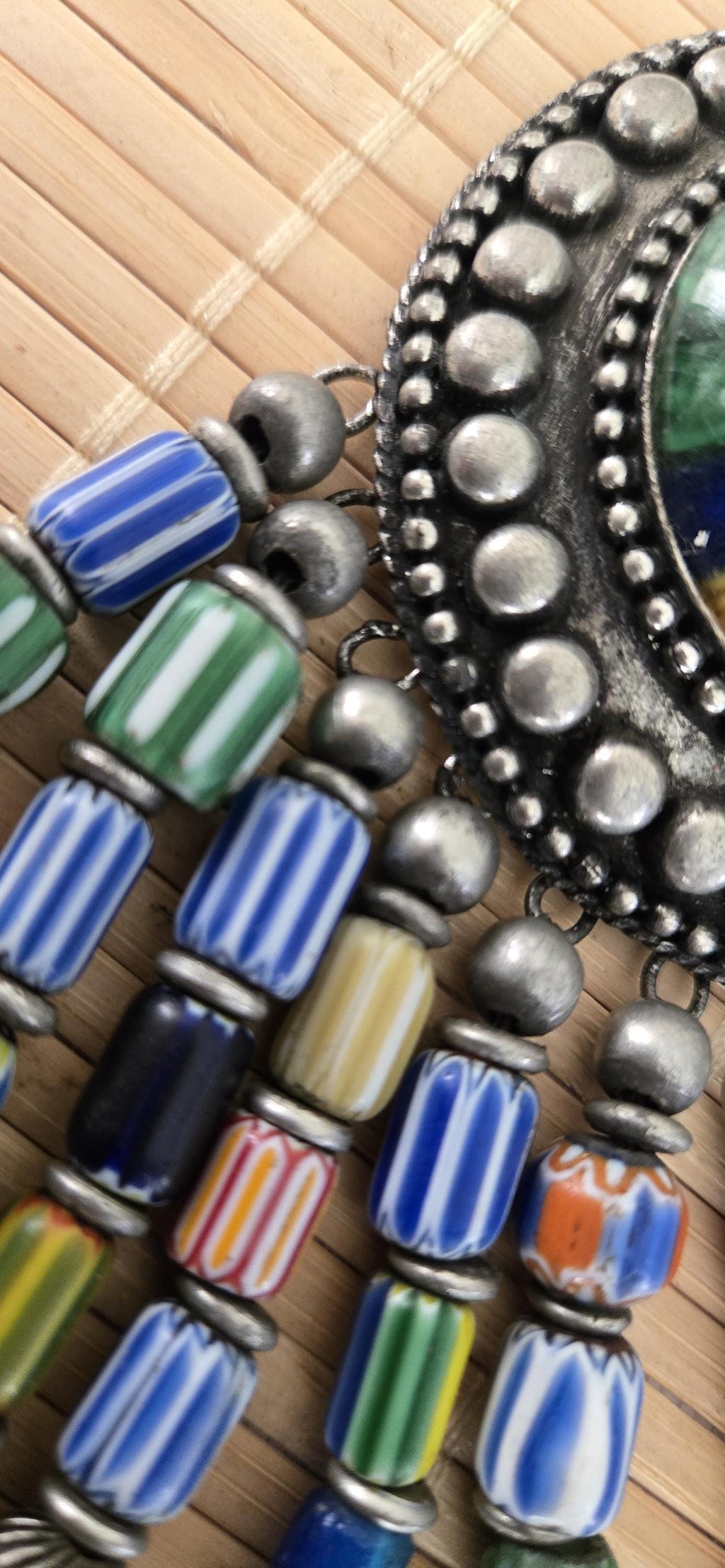 Gorgeous hand crafted vintage chevron old glass beads necklace pendant from Nepal STR006B