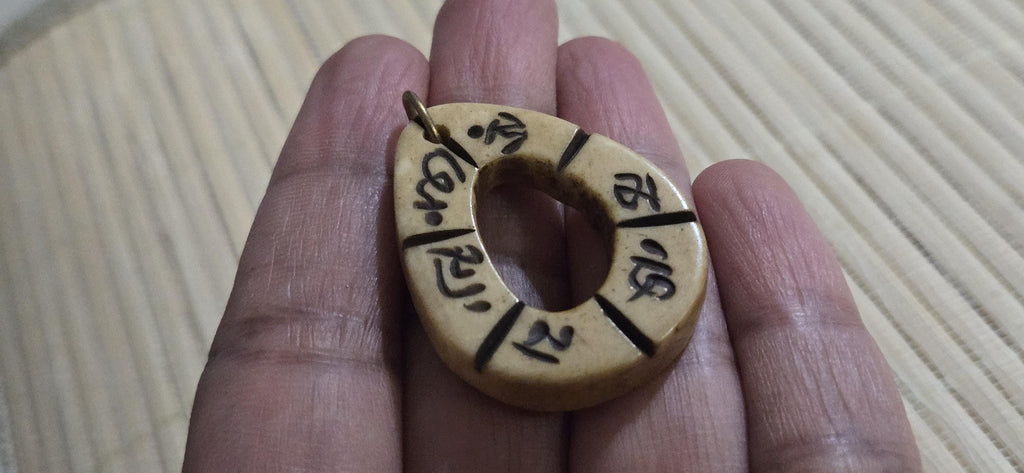 Tibetan prayer mantra Om Mani Padme Hum Pendant – teardrop oval donut shape, Recycled Cattle Bone om amulet charm – 1 pendant - PB051A