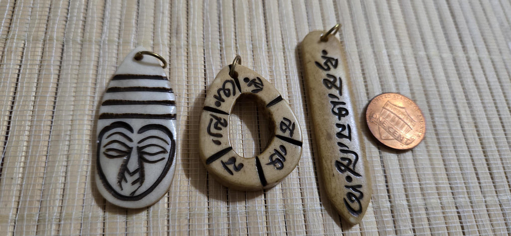 Set of 3 Tibetan buddhist carved cattle bone prayer mantra Om Mani Padme Hum buddha face Pendants spiritual amulet charms PB051D